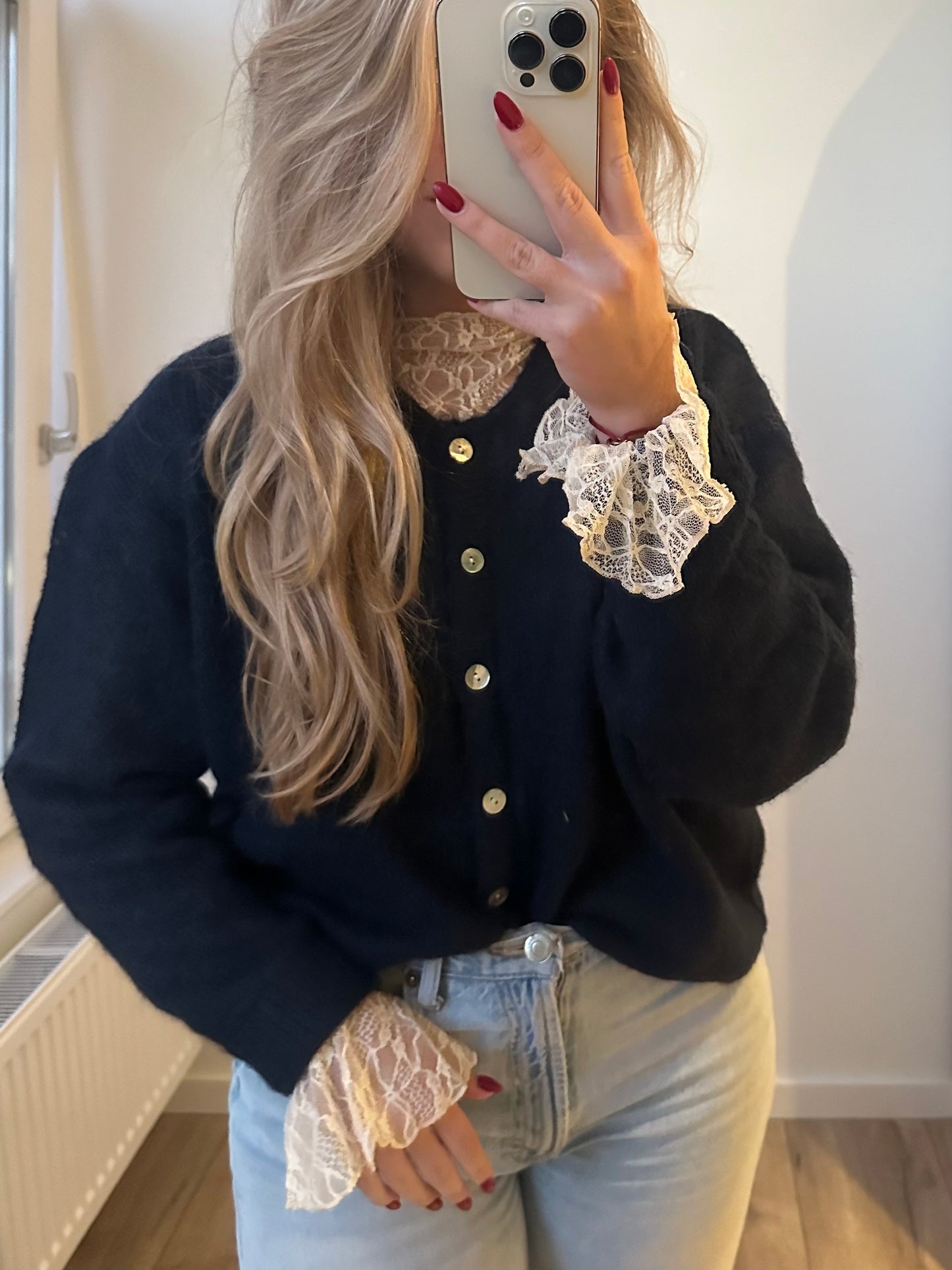 Lovely’s cardigan navy
