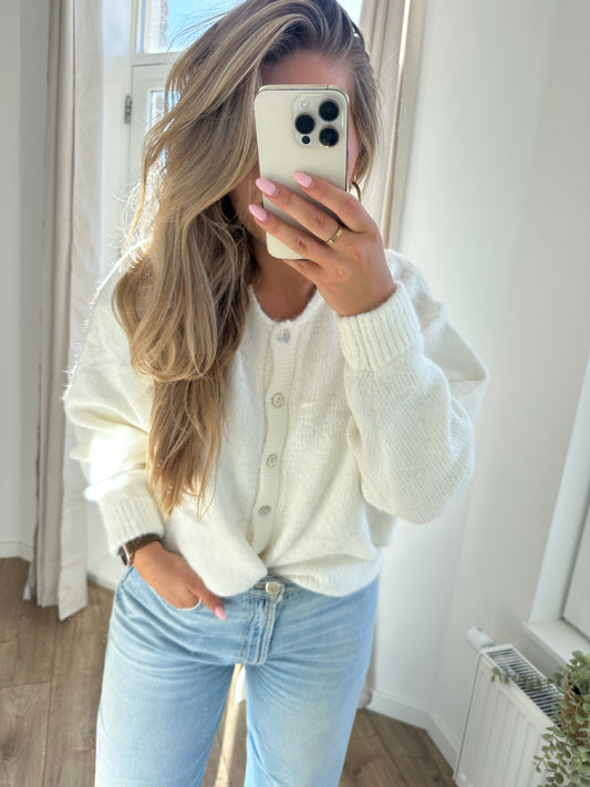Lovely’s cardigan off white