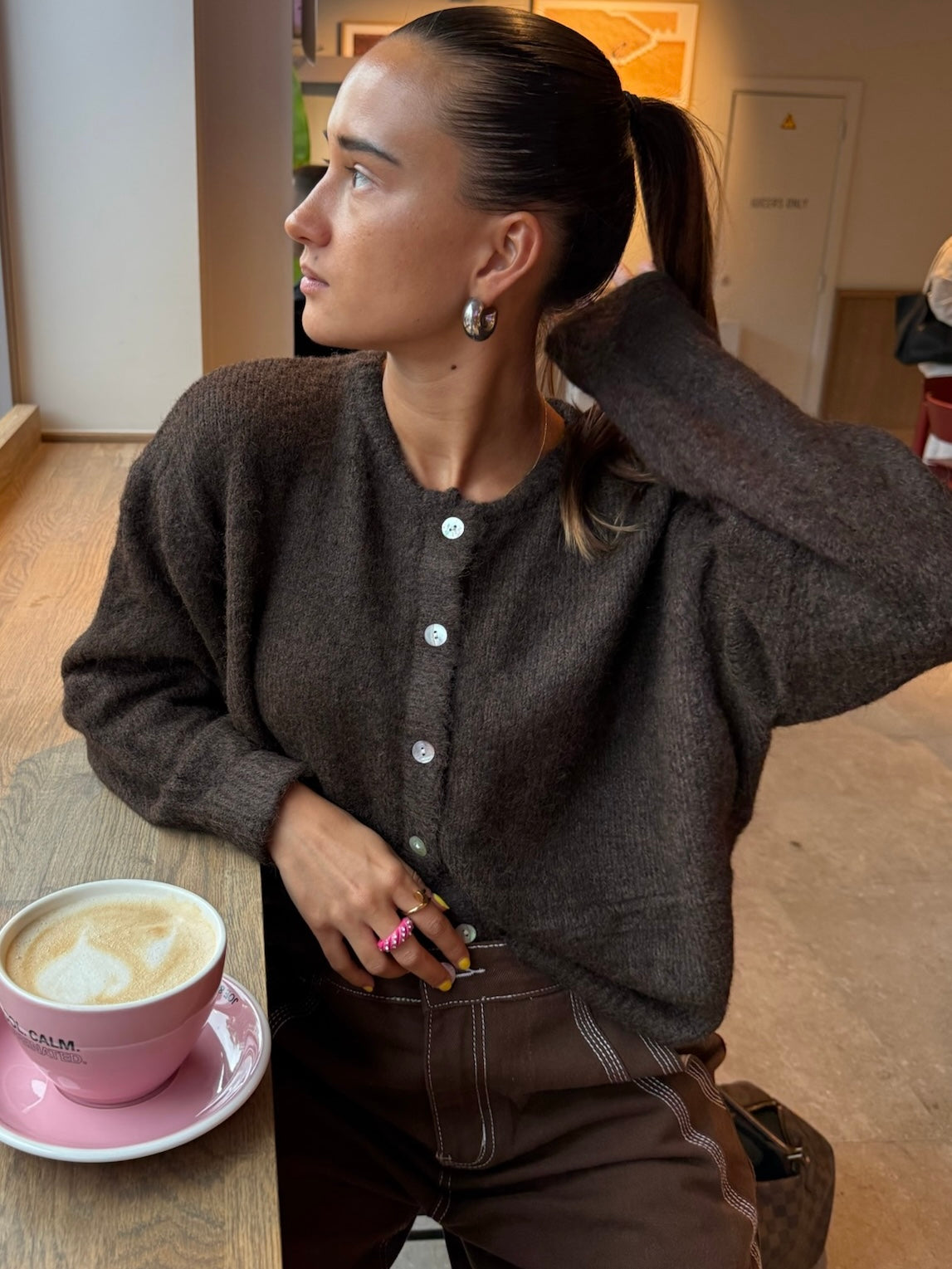 Lovely’s cardigan chocolate brown - pre order