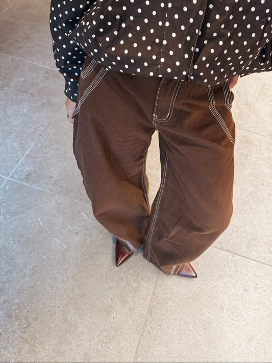 Barrel jeans brown