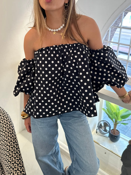 Dots off shoulder top zwart