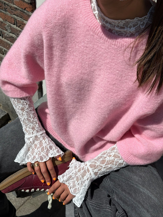 Lovely’s kanten top wit